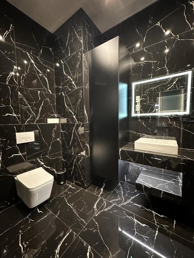 V21 Luxury Apartments ブダペスト エクステリア 写真